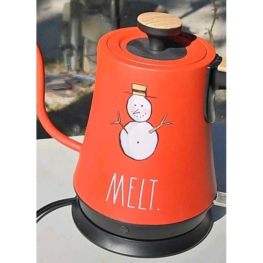 Rae Dunn Electric Kettle MELT Snowman Heat Water Hot‎ Cocoa Christmas Gooseneck